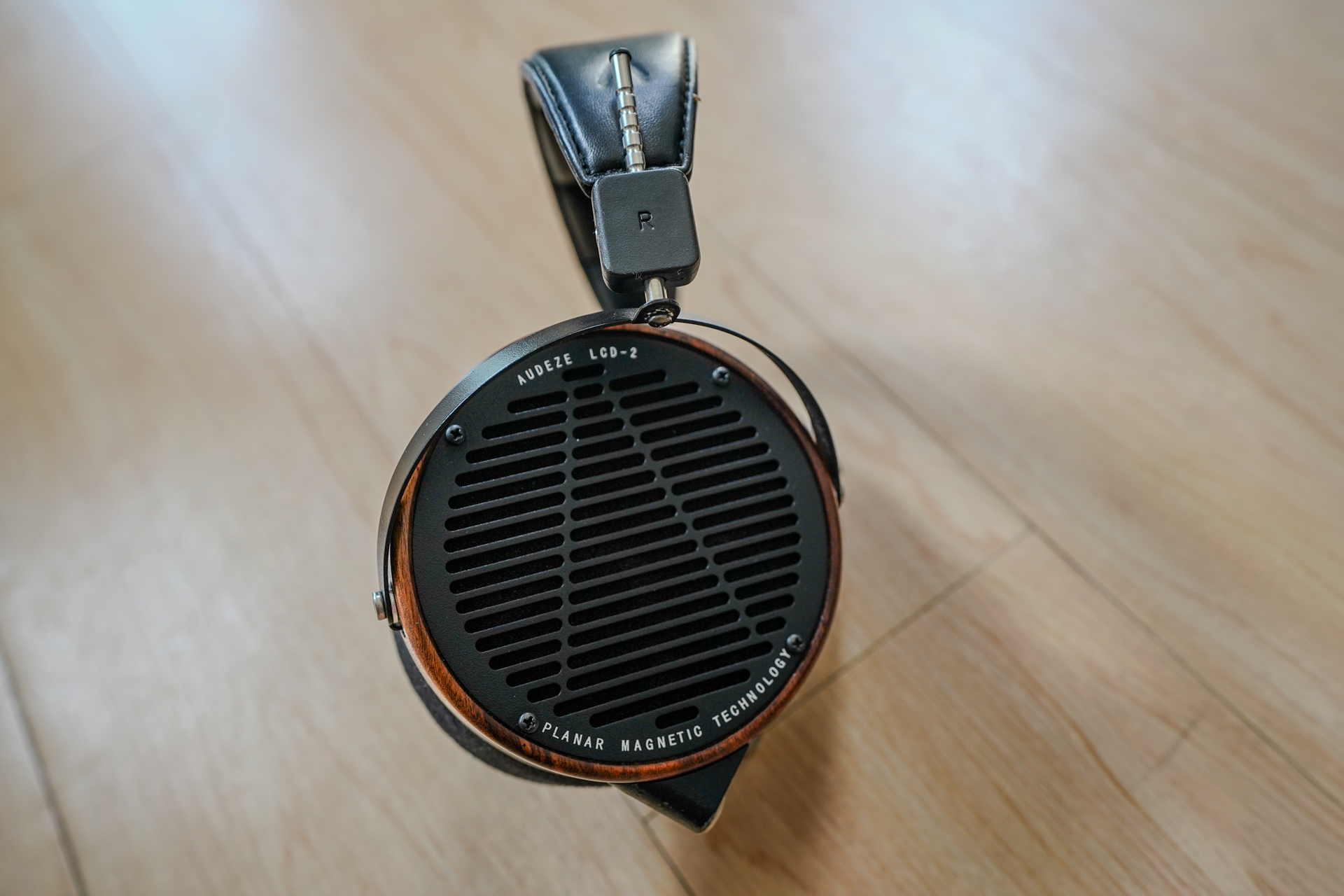 The Best LCD 2? | Audeze LCD-2.2 Review - Headphone.ph